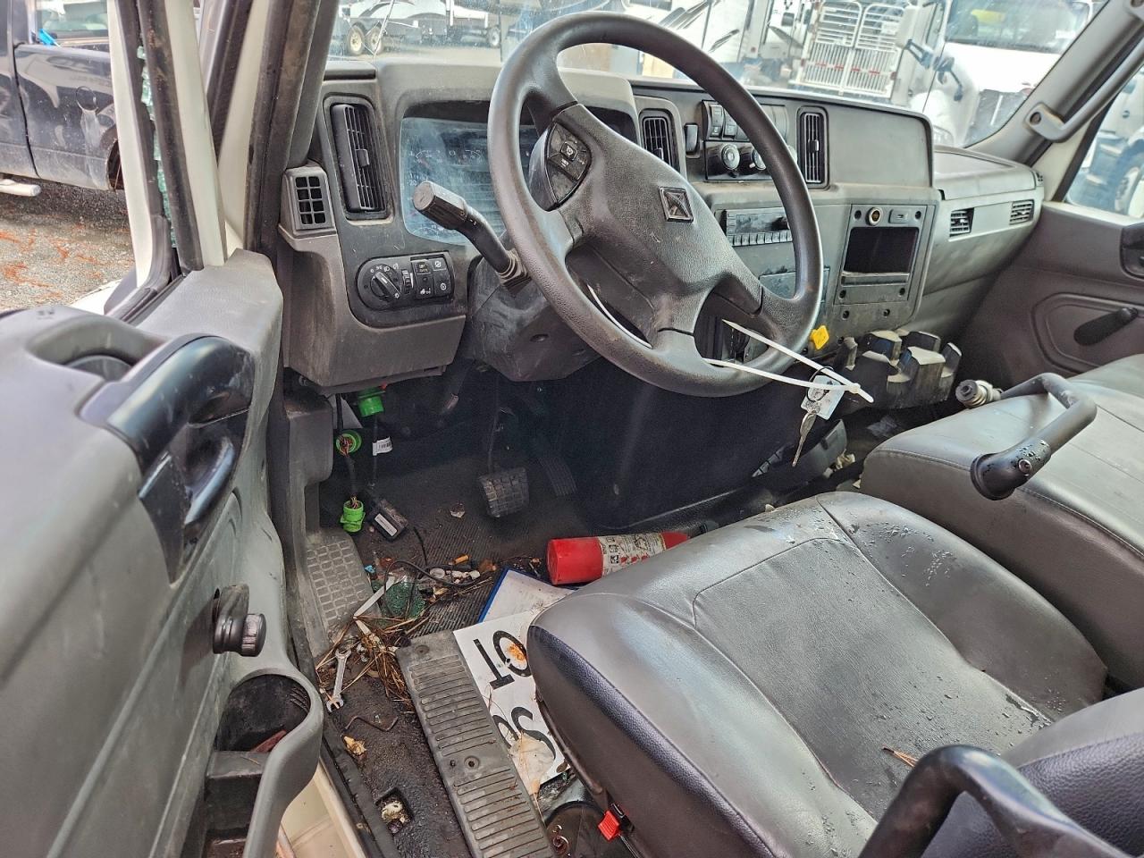 2021 International Mv607 Box Truck VIN: 3HAEUMMLXML164818 Lot: 93715435