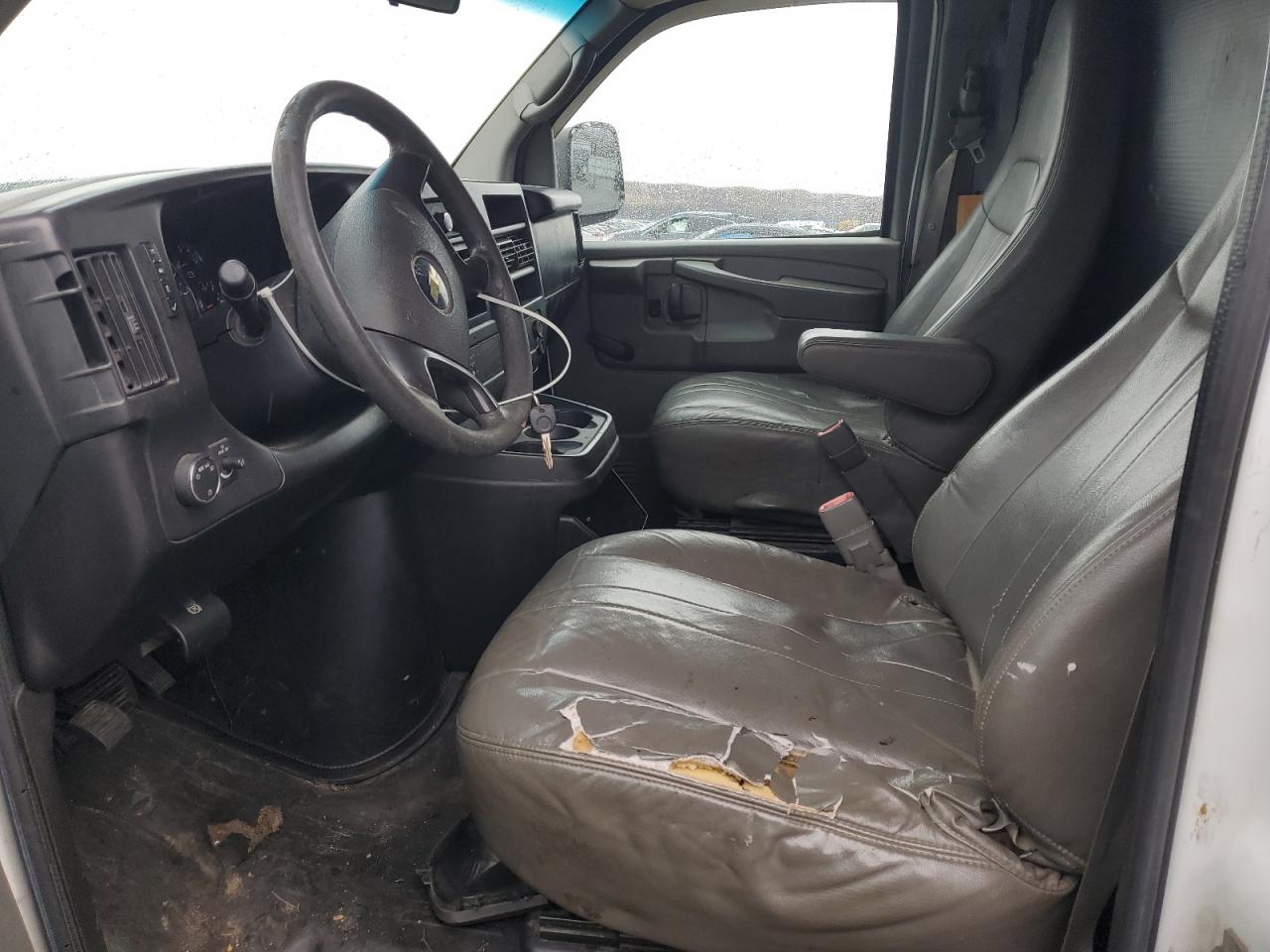 2011 Chevrolet Express G2500 Delivery Van VIN: 1GCWGGFA5B1130366 Lot: 93232235