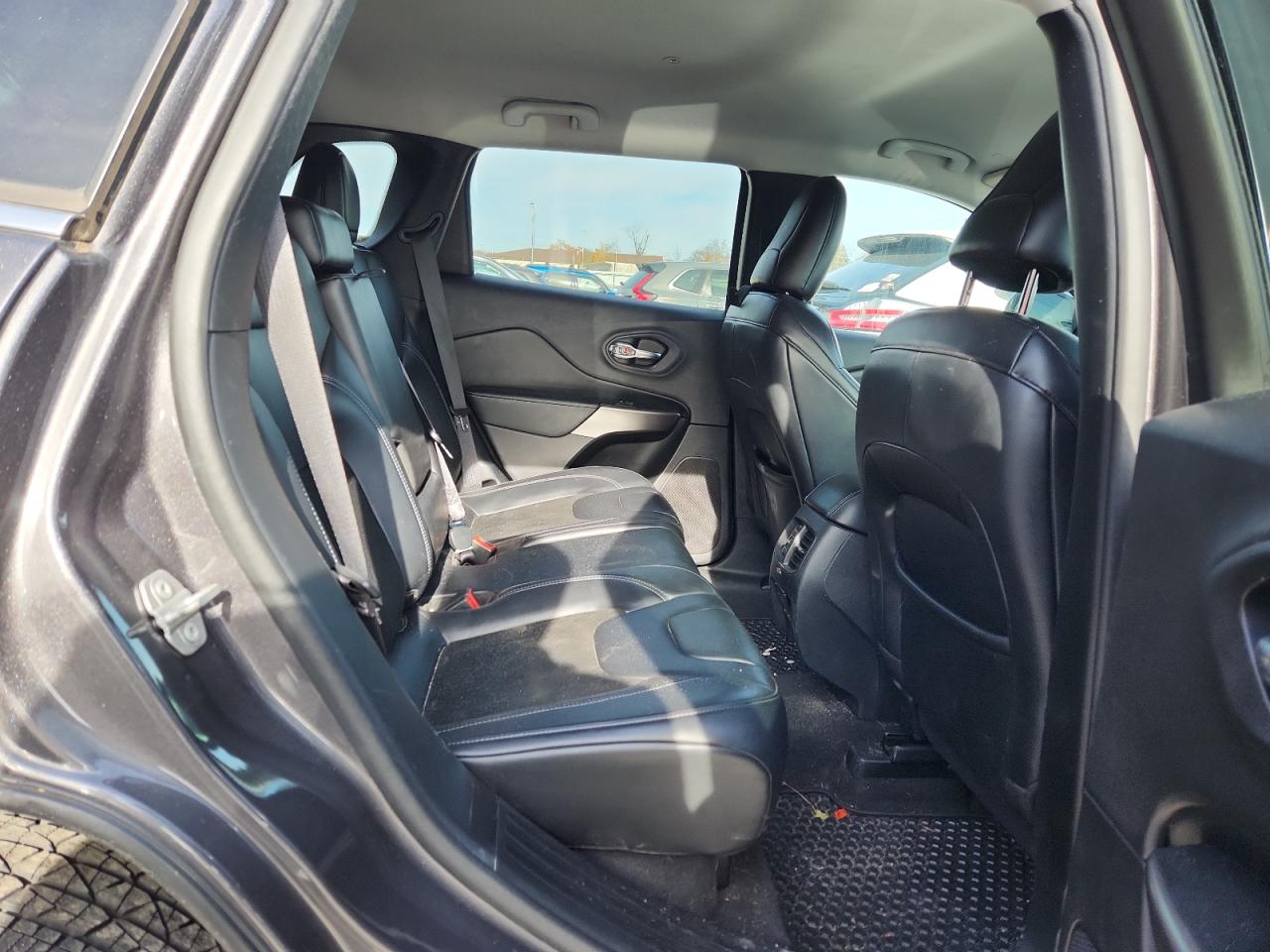 2020 Jeep Cherokee Latitude Plus VIN: 1C4PJMLB2LD571356 Lot: 91247905