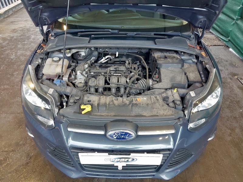 2014 FORD FOCUS 1.6 ZETEC NAVIGATOR 5DR