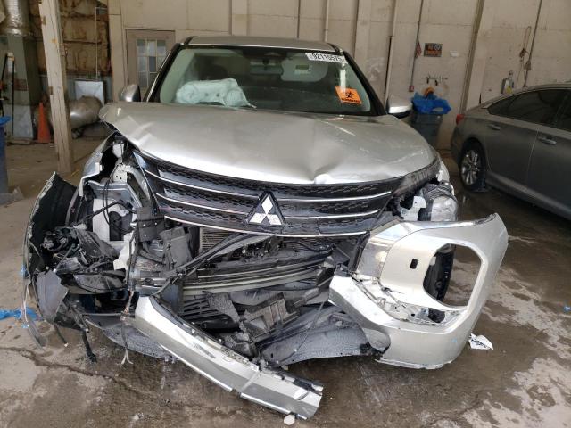  MITSUBISHI OUTLANDER 2024 Серебристый