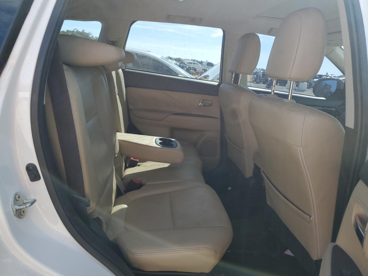 2017 Mitsubishi Outlander Se VIN: JA4AD3A37HZ067456 Lot: 92699915