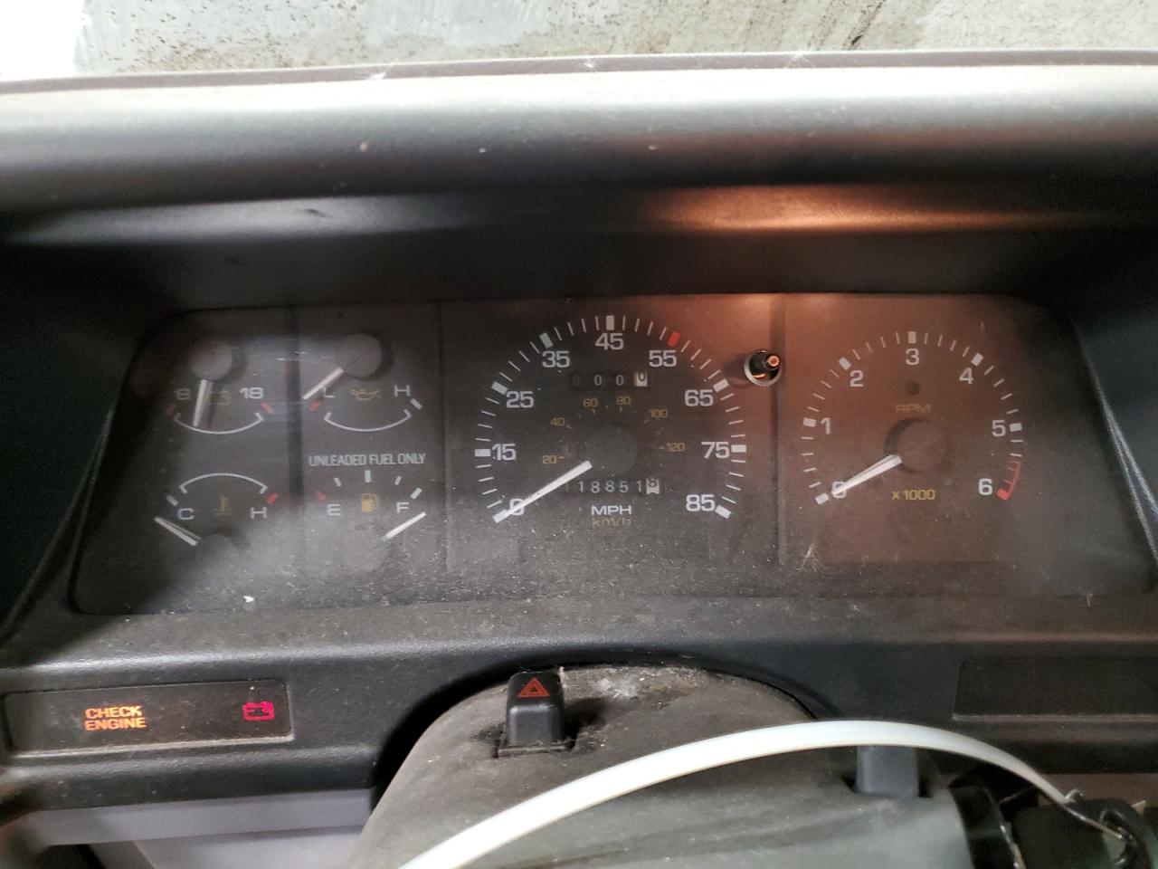 1994 Mazda B3000 VIN: 4F4CR12U8RTM15837 Lot: 93782215