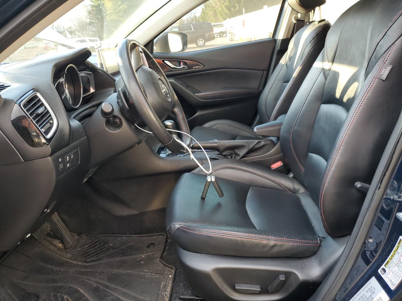 2014 Mazda 3 Touring VIN: JM1BM1V38E1192209 Lot: 91841535