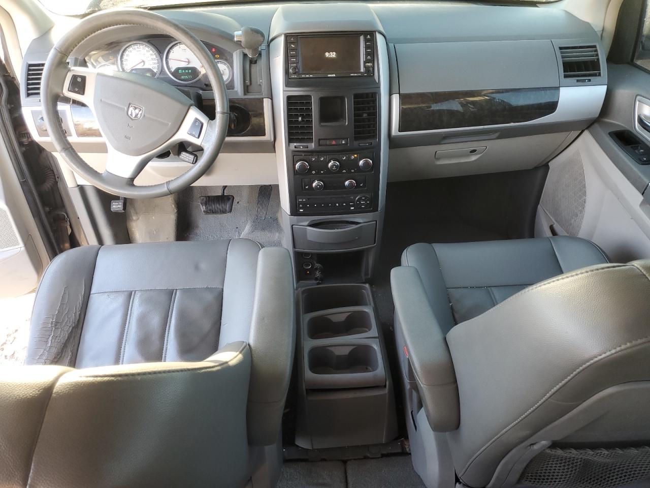 2010 Dodge Grand Caravan Sxt VIN: 2D4RN5DX1AR403086 Lot: 91343855