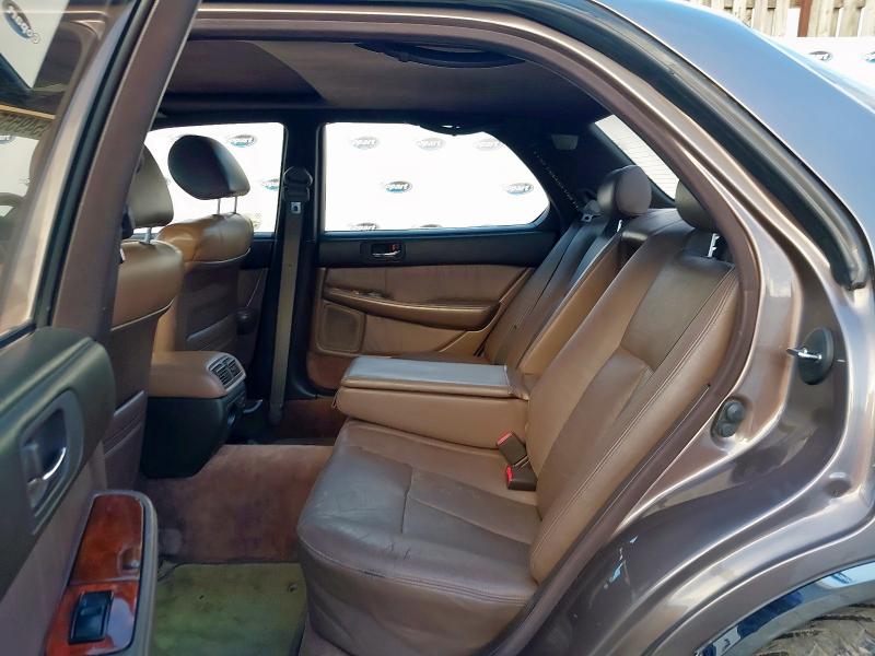 1990 LEXUS LS 4.0 V8 4DR AUTO