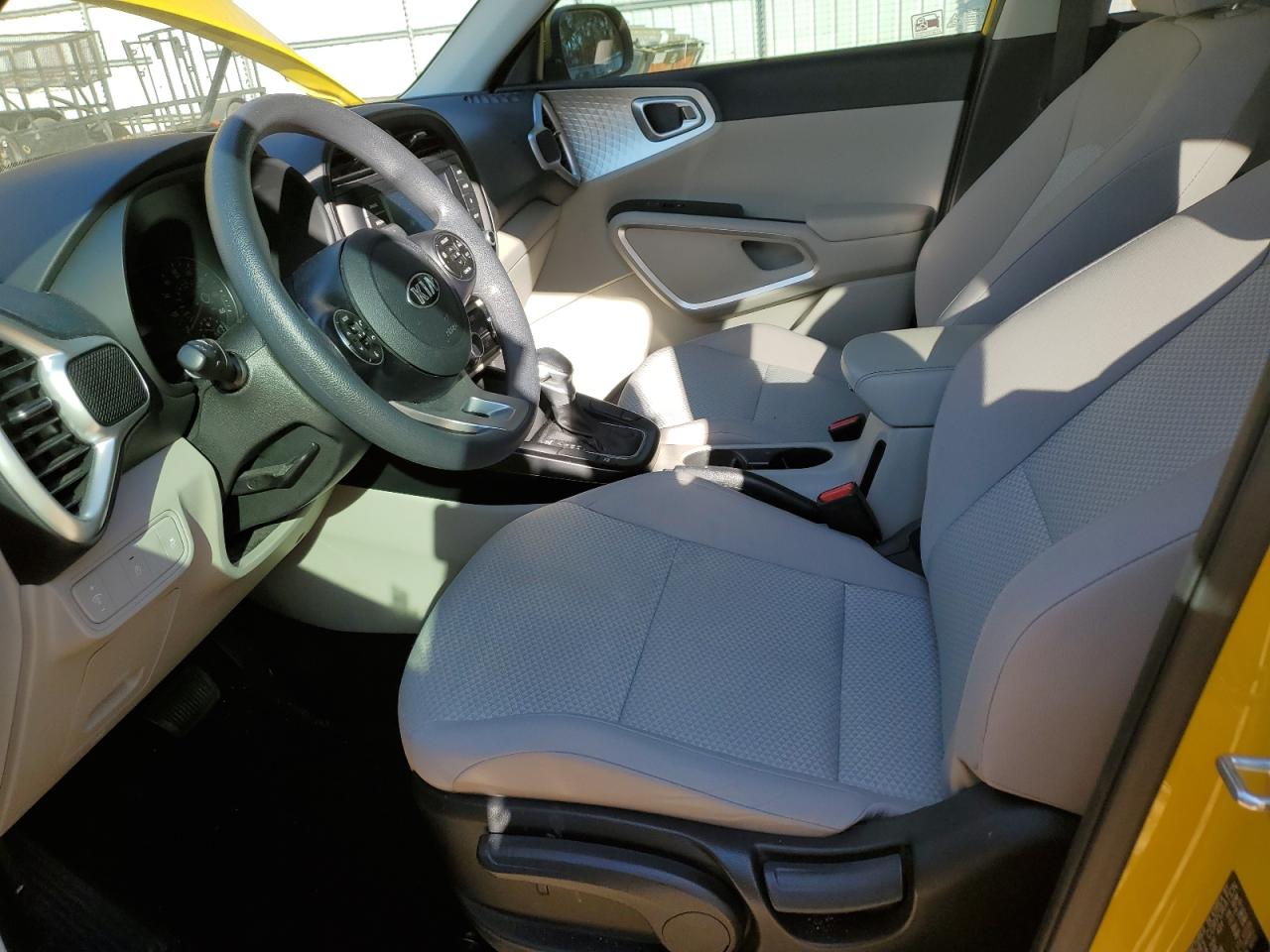 2020 Kia Soul Lx VIN: KNDJ23AU3L7088118 Lot: 92909775