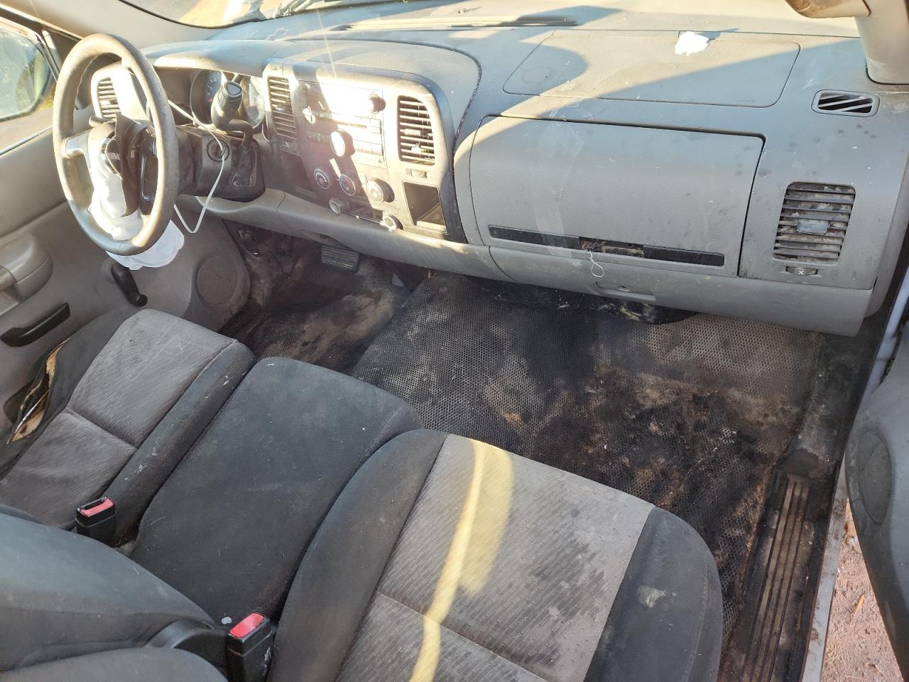 2008 GMC Sierra C1500 VIN: 1GTEC14C88Z900708 Lot: 90931575