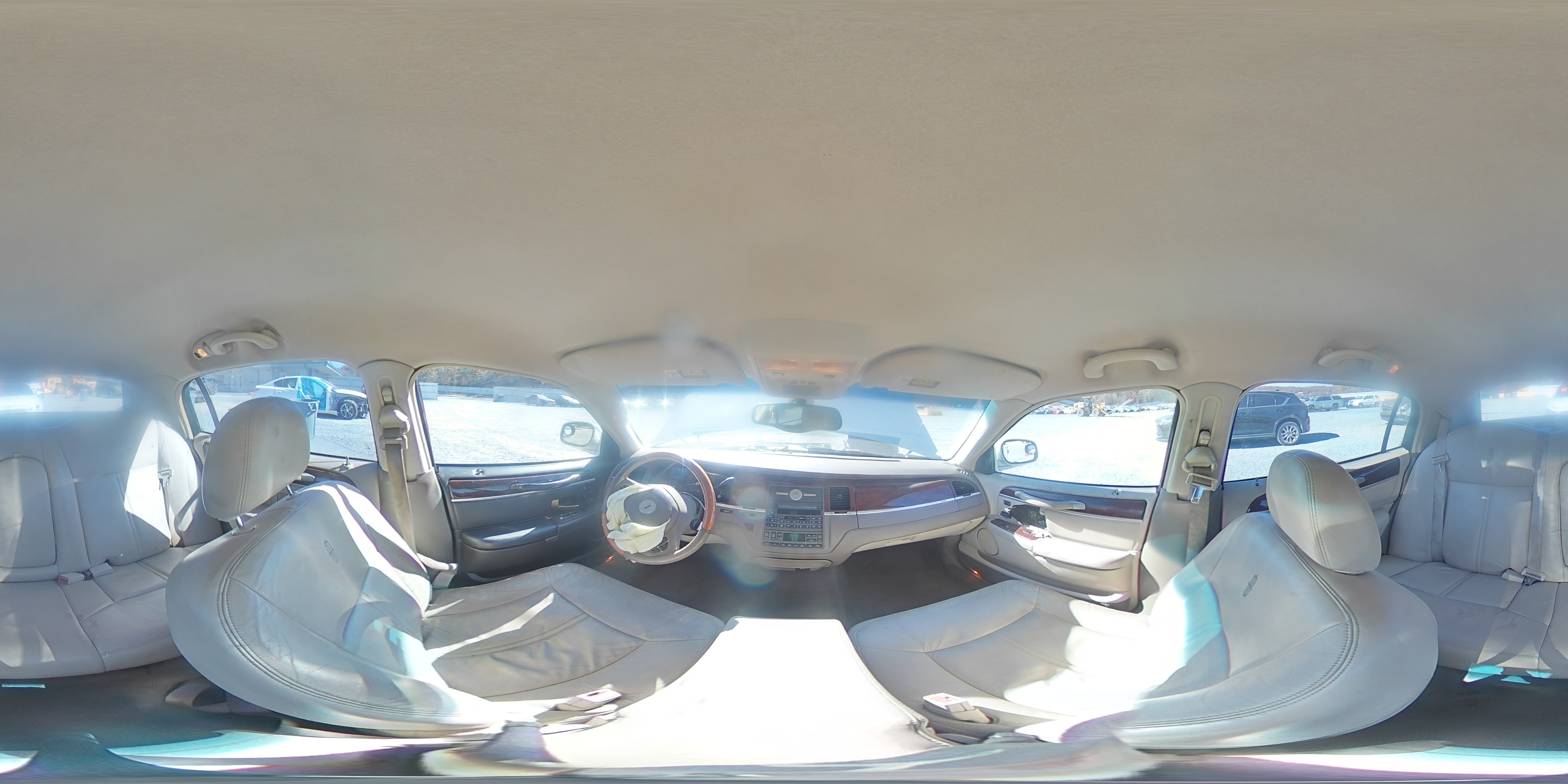 2004 Lincoln Town Car Ultimate VIN: 1LNHM83W04Y622705 Lot: 91398905