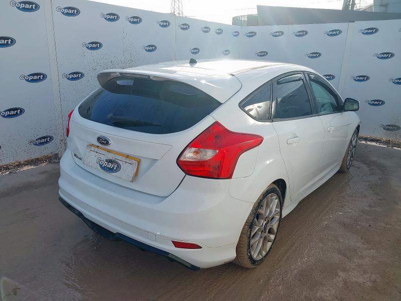 2014 FORD FOCUS 1.0 125 ECOBOOST ZETEC S 5DR