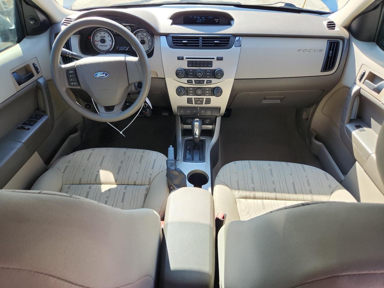 2010 Ford Focus Se VIN: 1FAHP3FN0AW229799 Lot: 93402015