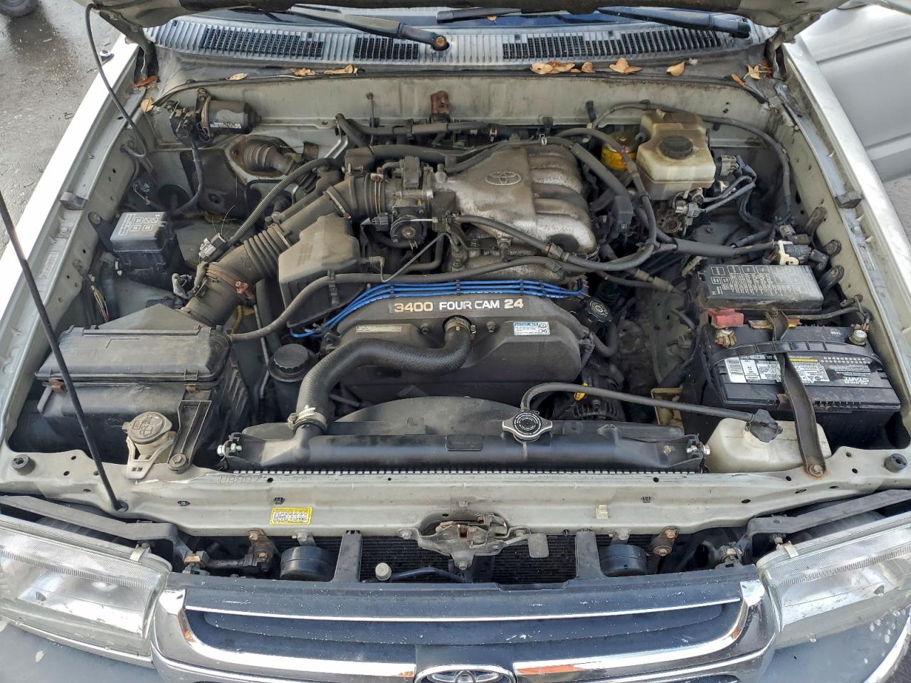 2001 Toyota 4Runner Sr5 VIN: JT3HN86R410333588 Lot: 94300595