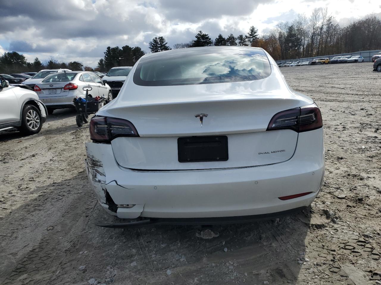 2020 Tesla Model 3 VIN: 5YJ3E1EB5LF717532 Lot: 92460185