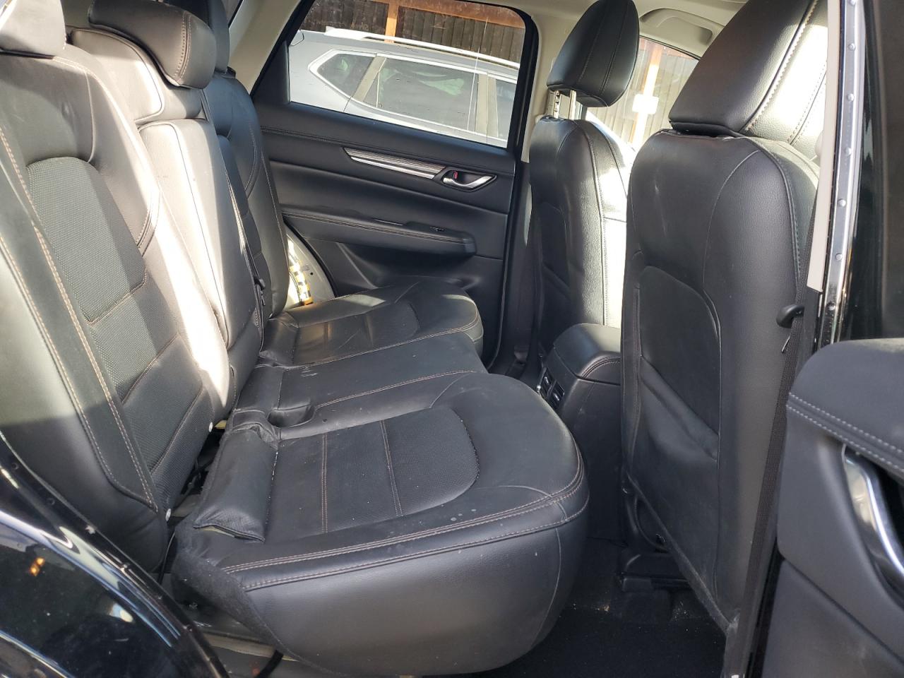 2018 Mazda Cx-5 Grand Touring VIN: JM3KFBDMXJ0330611 Lot: 91408605