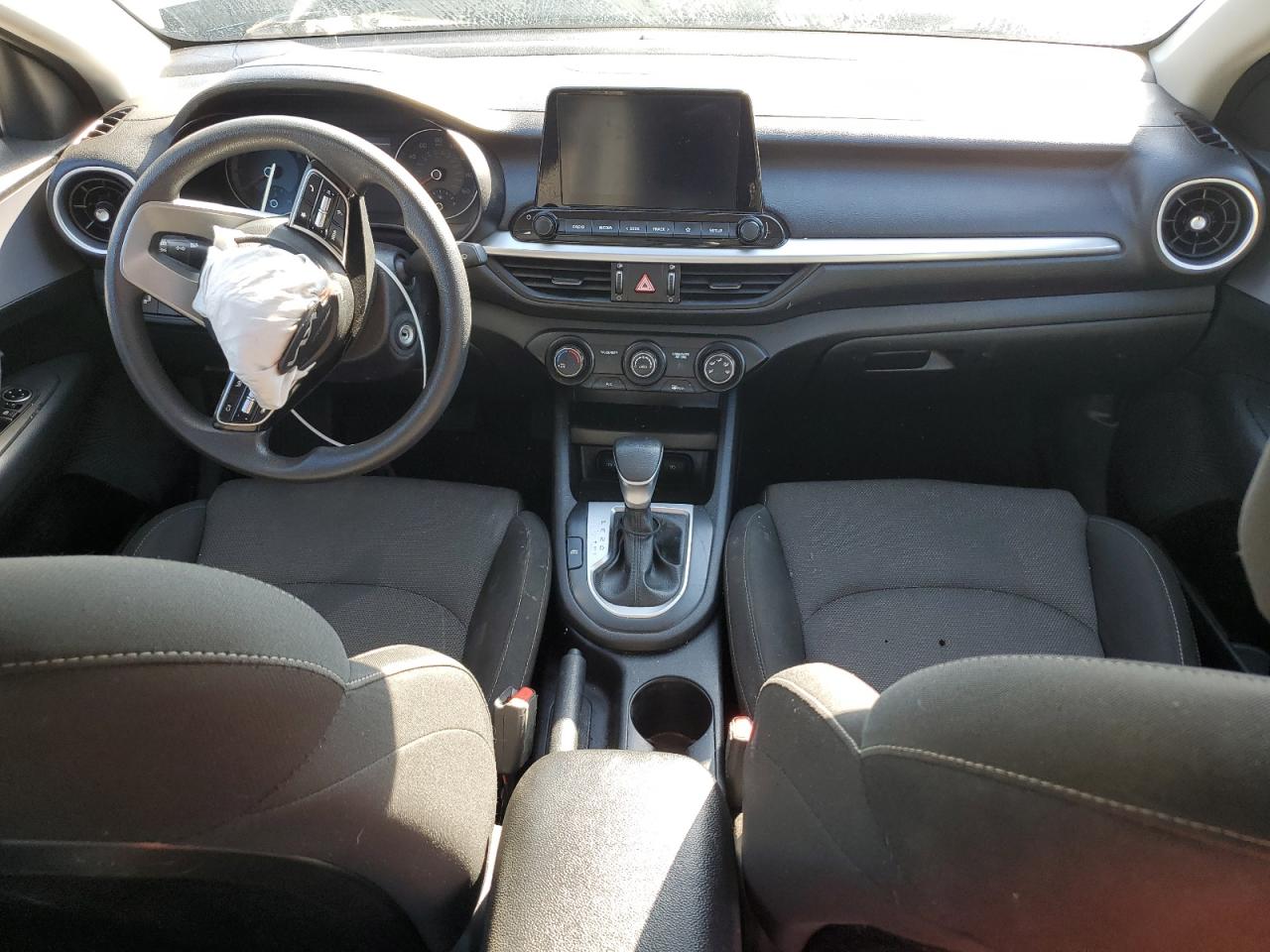 2024 Kia Forte Lx VIN: 3KPF24AD0RE765467 Lot: 91143435