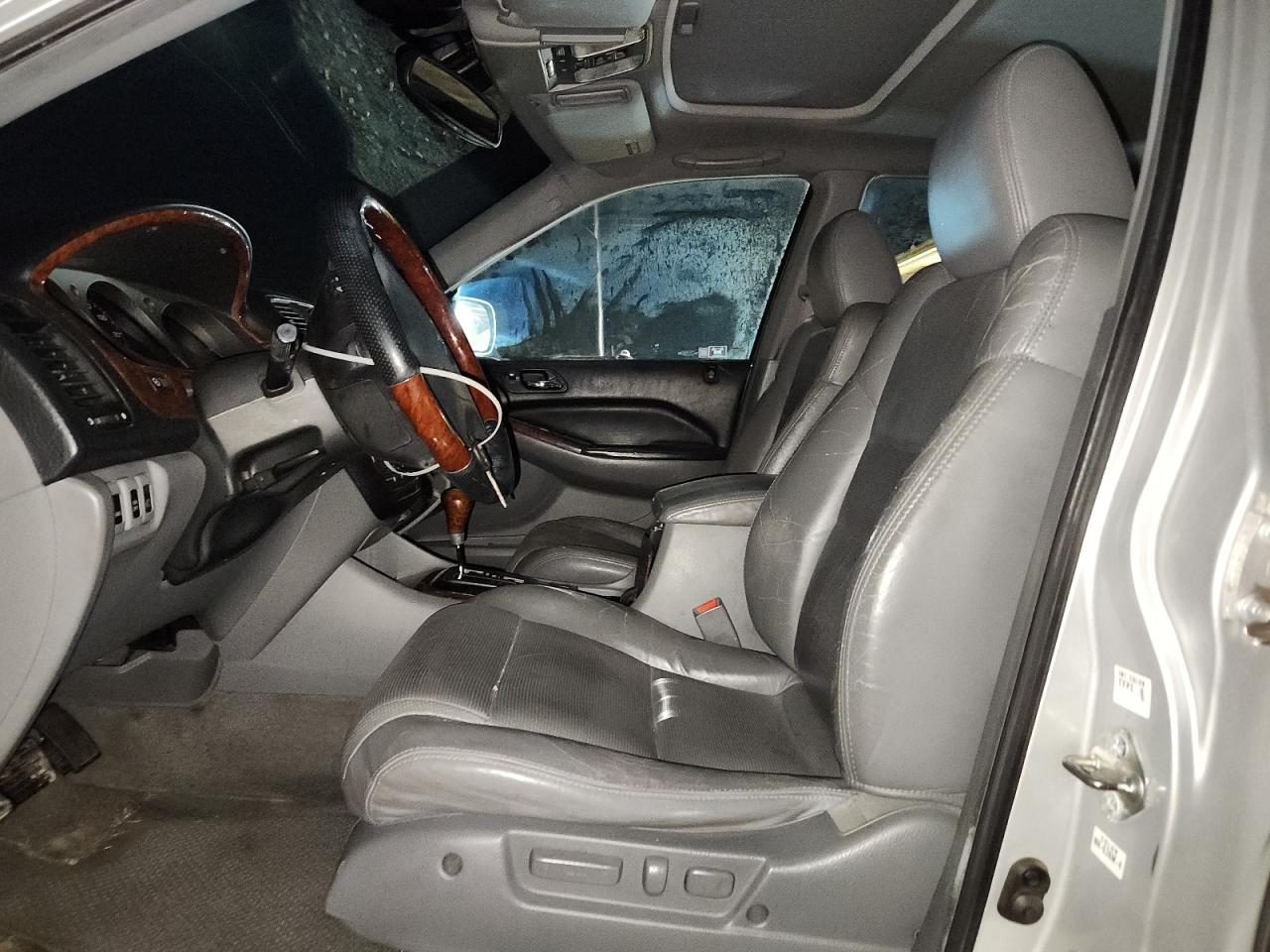 2004 Acura Mdx Touring VIN: 2HNYD18844H536825 Lot: 92999415