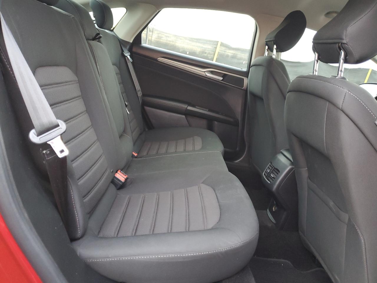 2020 Ford Fusion Se VIN: 3FA6P0HD2LR164793 Lot: 92281165