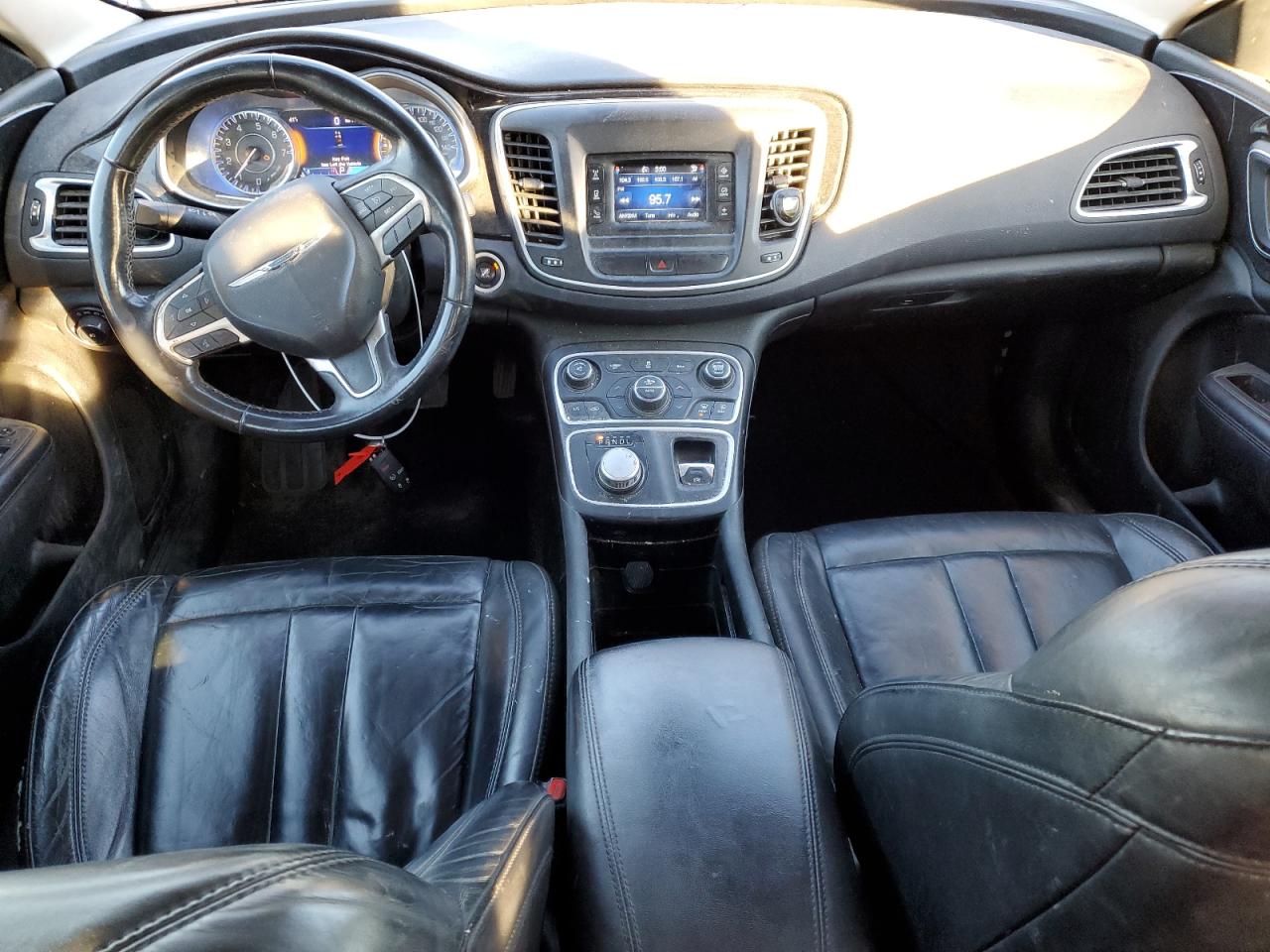 2015 Chrysler 200 C VIN: 1C3CCCCB6FN577604 Lot: 93447265