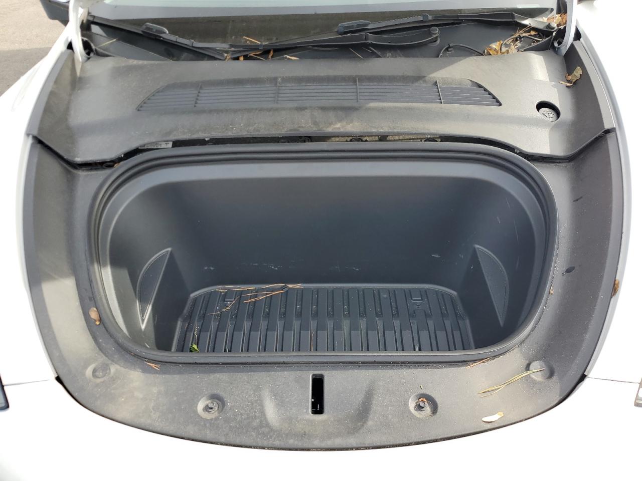 2023 Tesla Model Y VIN: 7SAYGDED7PF962117 Lot: 90250915