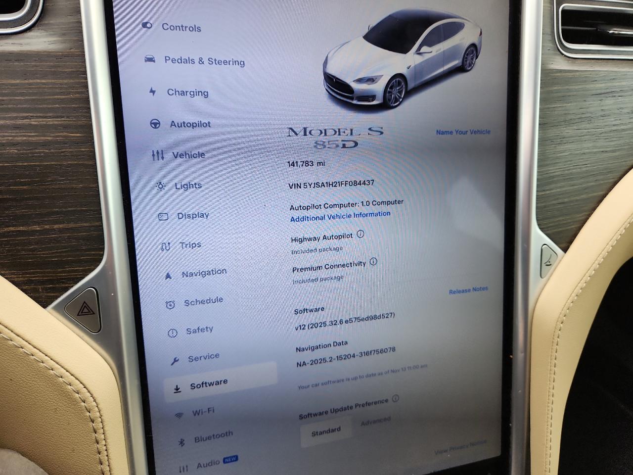 2015 Tesla Model S 85D VIN: 5YJSA1H21FF084437 Lot: 92351635