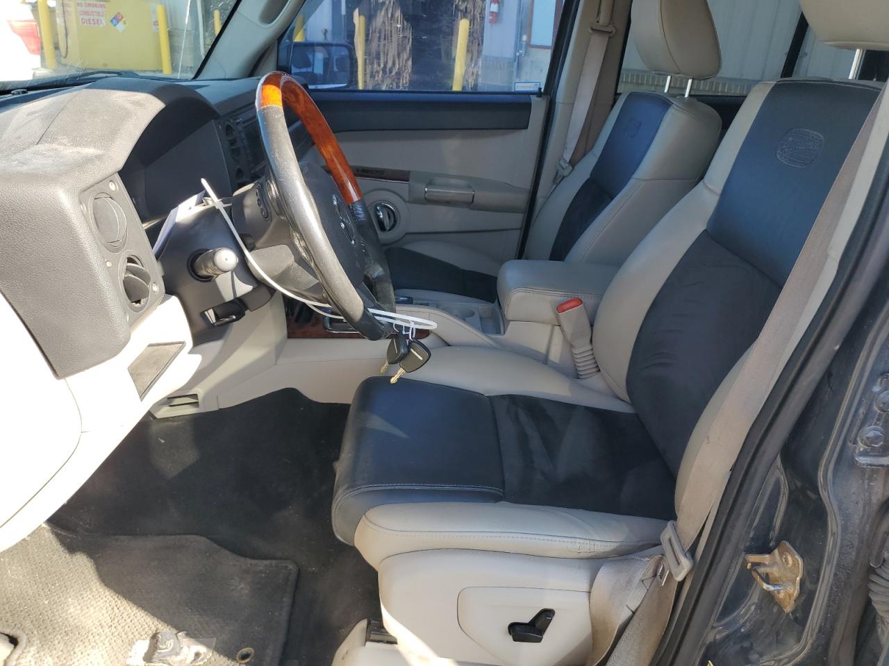 2007 Jeep Commander Overland VIN: 1J8HG68237C635691 Lot: 92432865