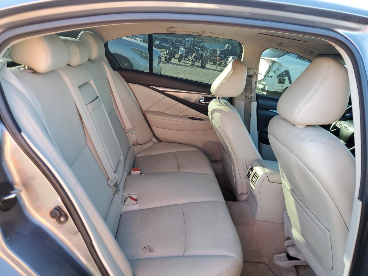 2017 Infiniti Q50 Premium VIN: JN1EV7AP4HM743571 Lot: 90319795