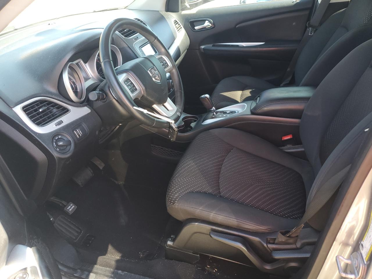 2018 Dodge Journey Se VIN: 3C4PDCAB4JT517407 Lot: 92382585