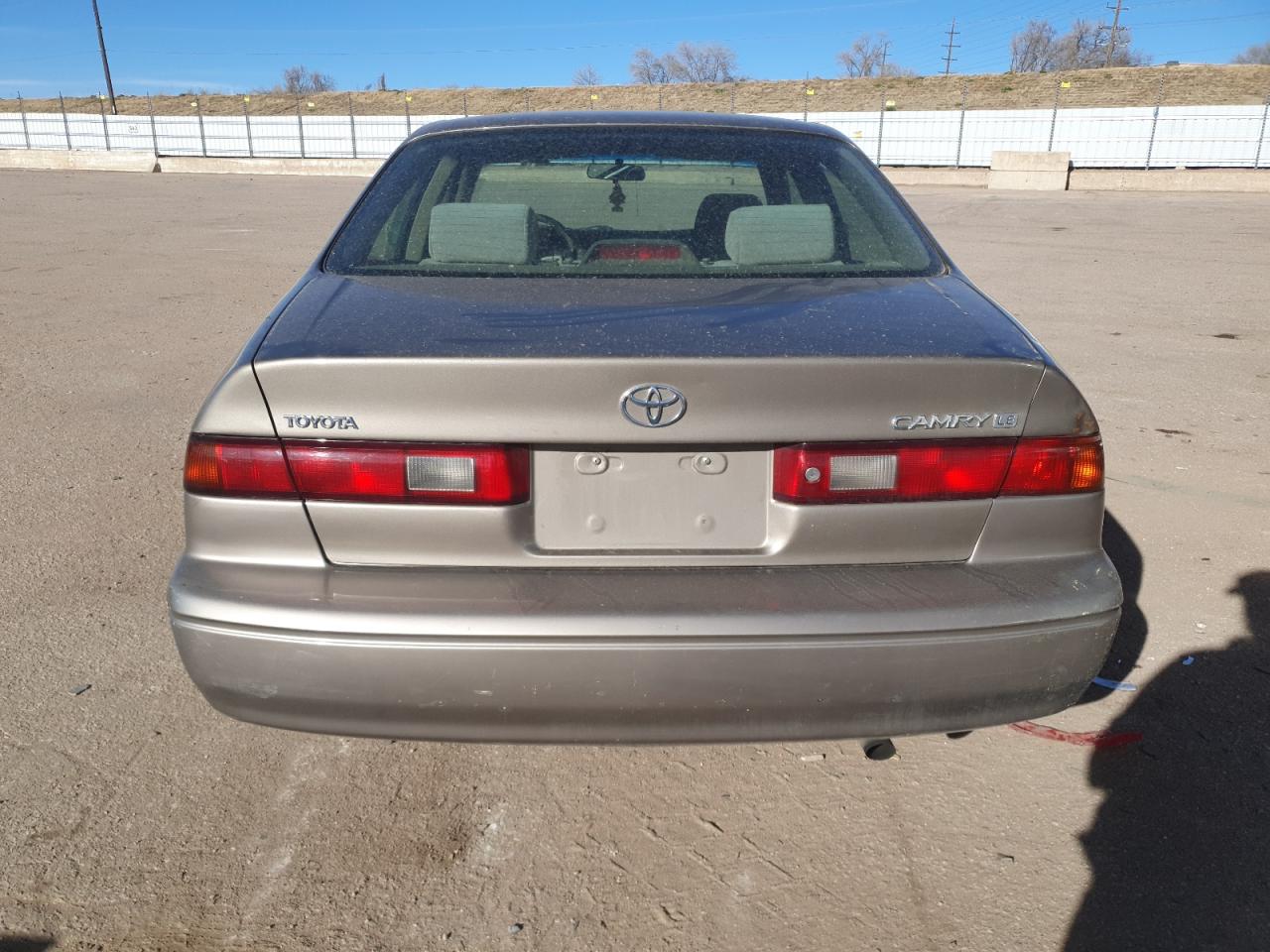 1999 Toyota Camry Ce VIN: 4T1BG22K0XU577026 Lot: 92710165
