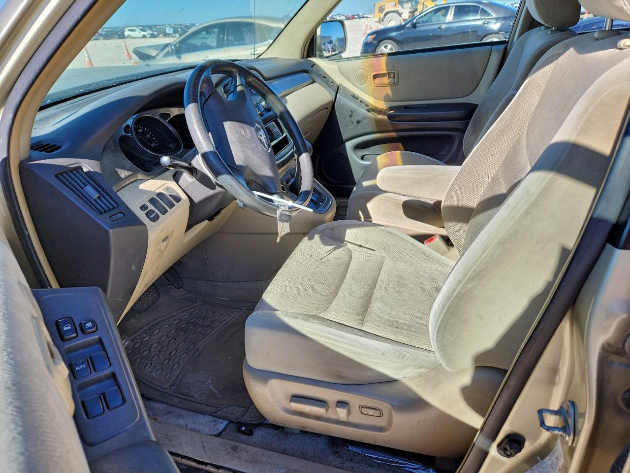 2001 Toyota Highlander VIN: JTEGF21AX10018115 Lot: 94440105