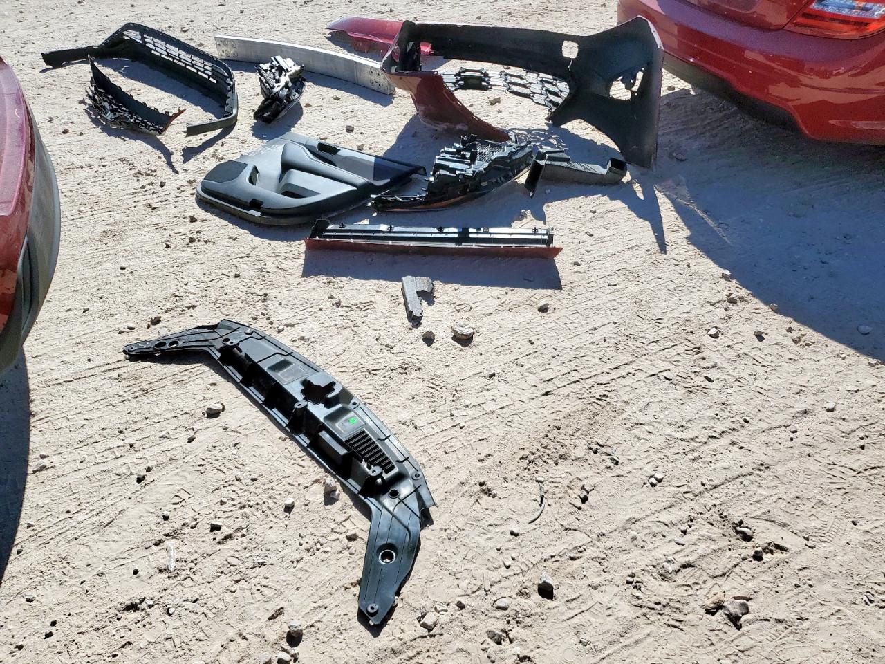 2022 Toyota Highlander L VIN: 5TDZZRAH6NS551835 Lot: 92824955