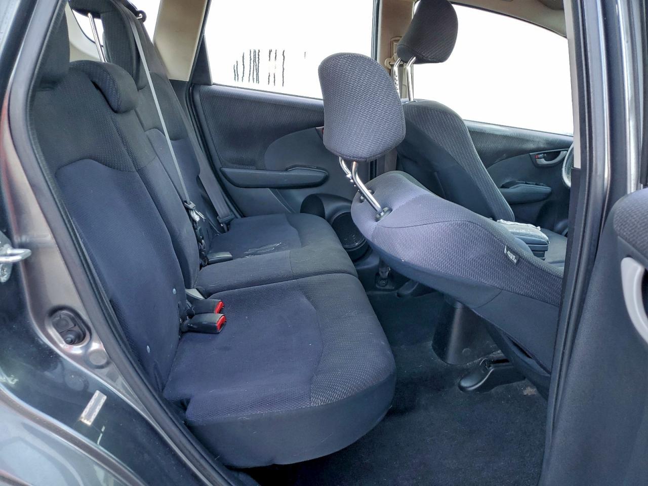 2013 Honda Fit Sport VIN: JHMGE8H54DC006093 Lot: 93458655