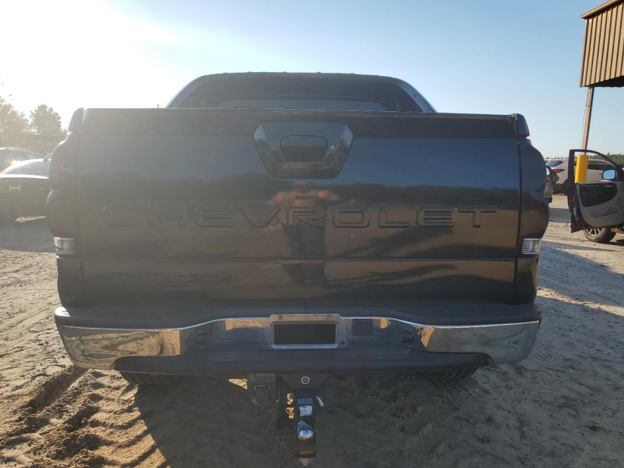 2005 Chevrolet Avalanche C1500 VIN: 3GNEC12Z05G168004 Lot: 90760835