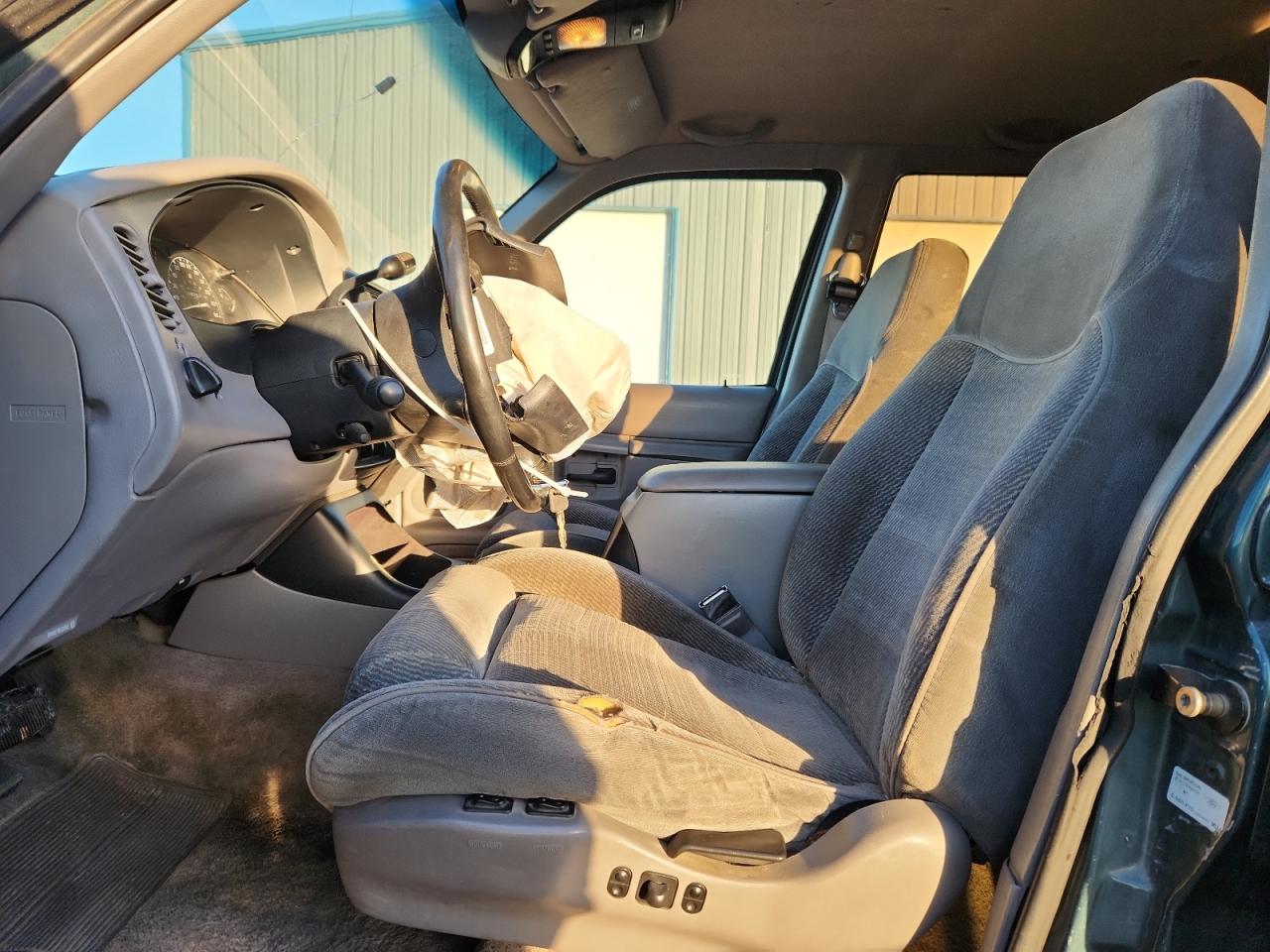 1995 Ford Explorer VIN: 1FMDU32X1SZB86398 Lot: 92958065