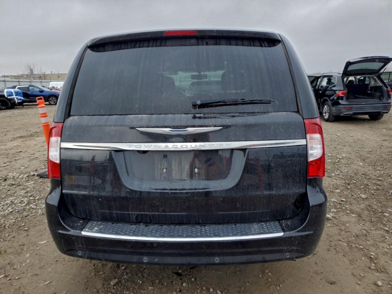 2015 Chrysler Town & Country Touring L VIN: 2C4RC1CG5FR509951 Lot: 93957765