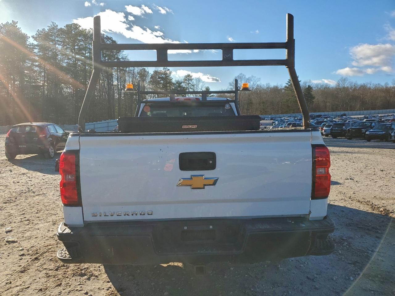 2018 Chevrolet Silverado K1500 VIN: 1GCNKNEC4JZ113642 Lot: 94300645