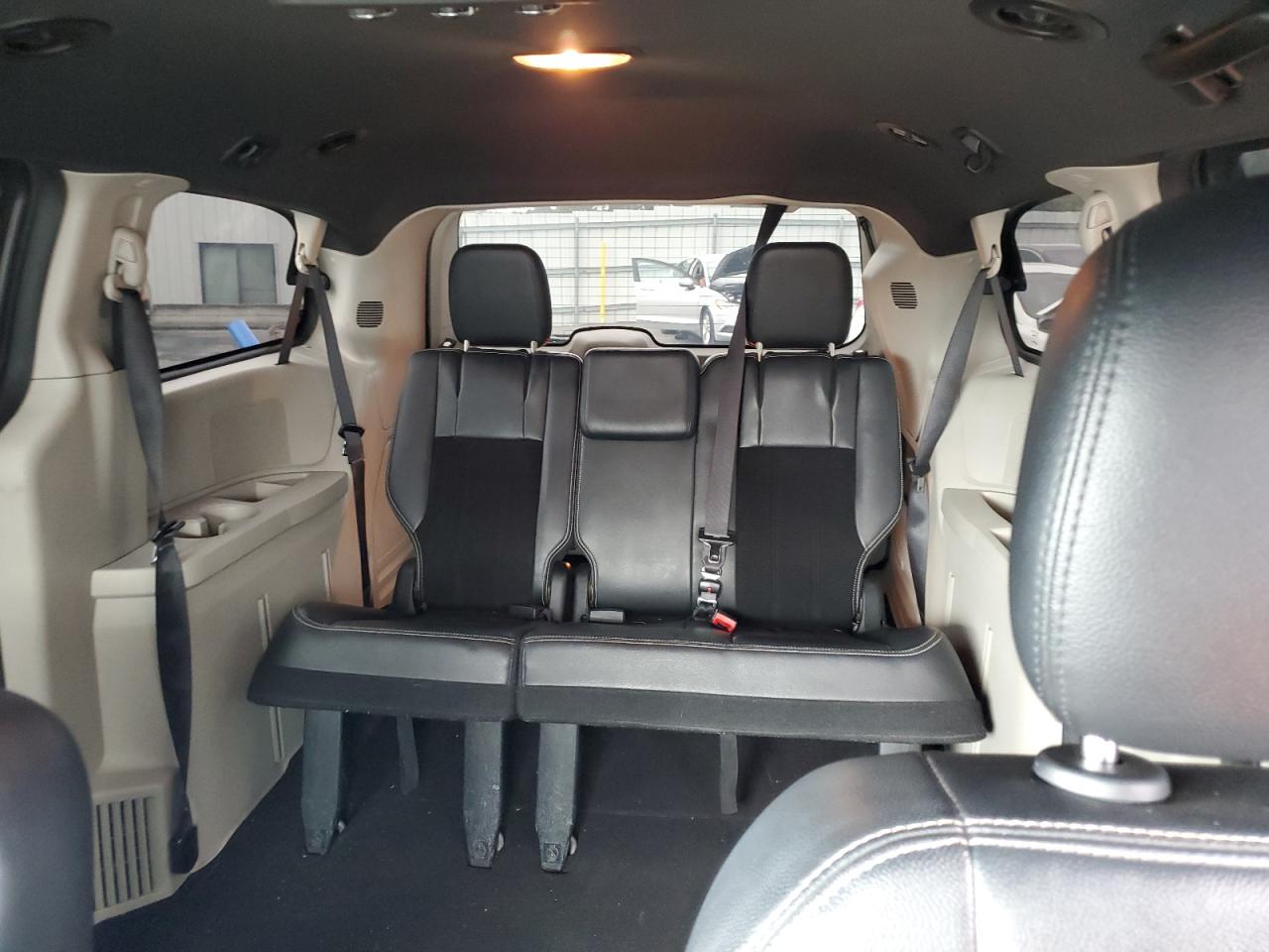 2017 Dodge Grand Caravan Sxt VIN: 2C4RDGCG5HR773819 Lot: 91360675