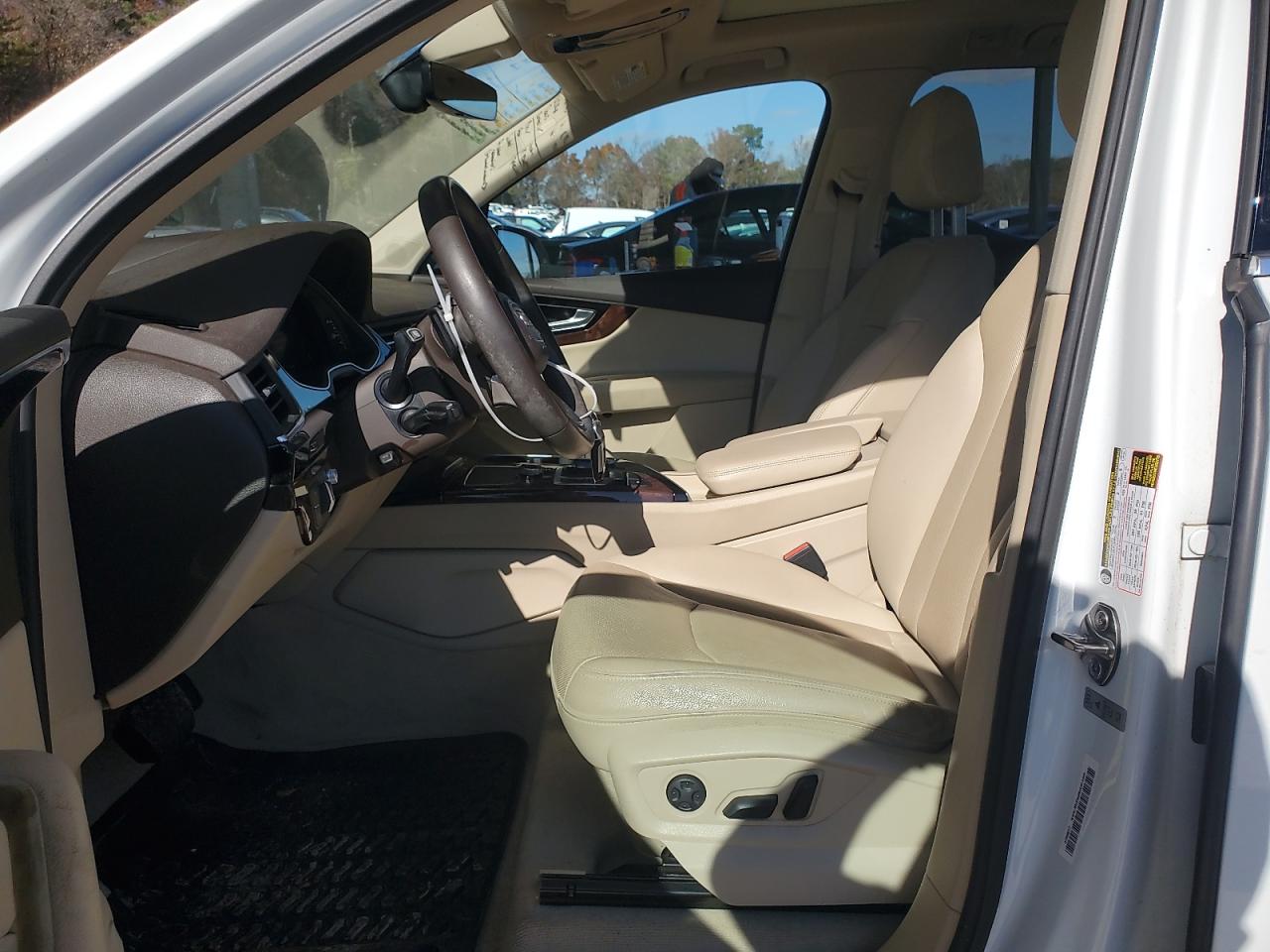2019 Audi Q7 Prestige VIN: WA1VAAF78KD012058 Lot: 92879395