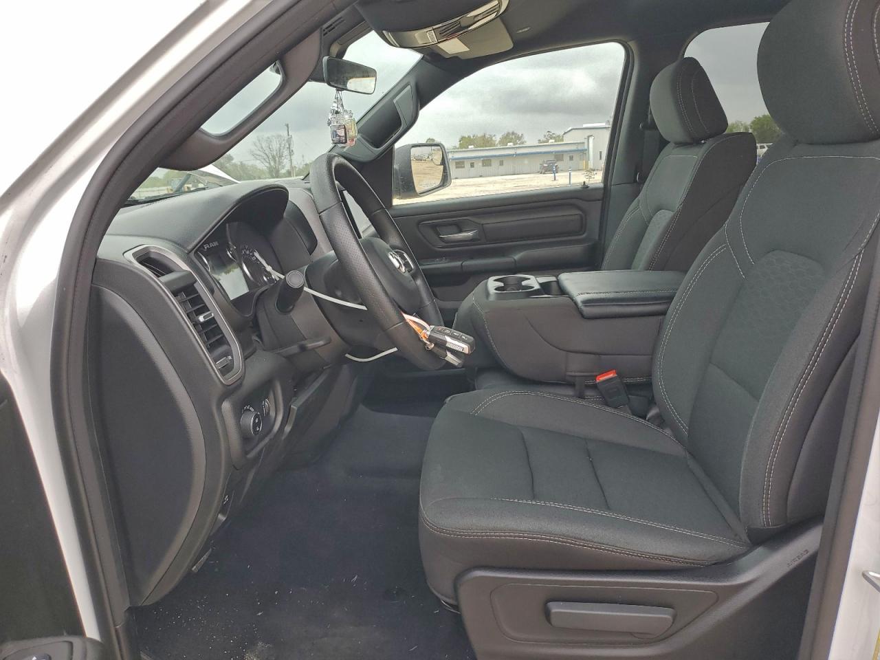 2025 Ram 1500 Tradesman VIN: 1C6RREGG3SN682575 Lot: 93955915