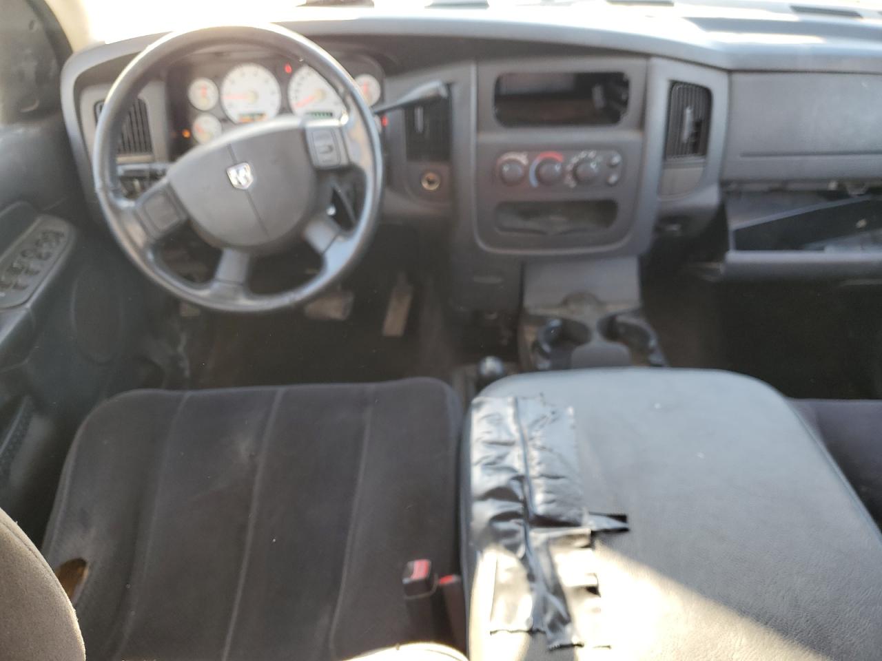 2005 Dodge Ram 1500 St VIN: 1D7HU18D95S213793 Lot: 90991775