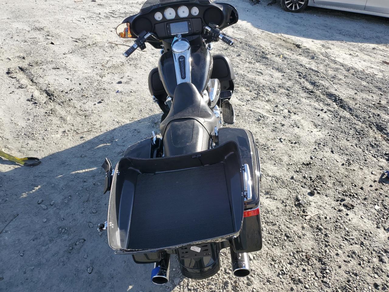 2018 Harley-Davidson Flhx Street Glide VIN: 1HD1KBC15JB652132 Lot: 92919395