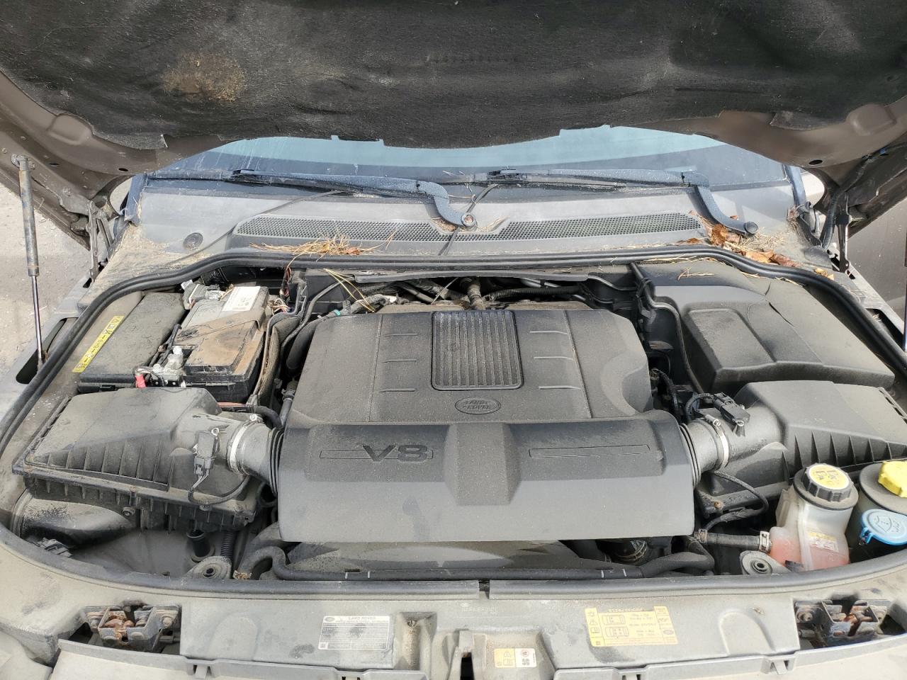 2010 Land Rover Range Rover Sport Lux VIN: SALSK2D47AA240145 Lot: 84771045