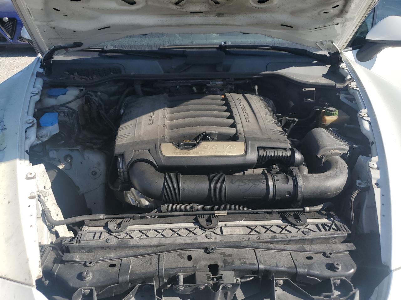 2012 Porsche Cayenne VIN: WP1AA2A25CLA10909 Lot: 91642695