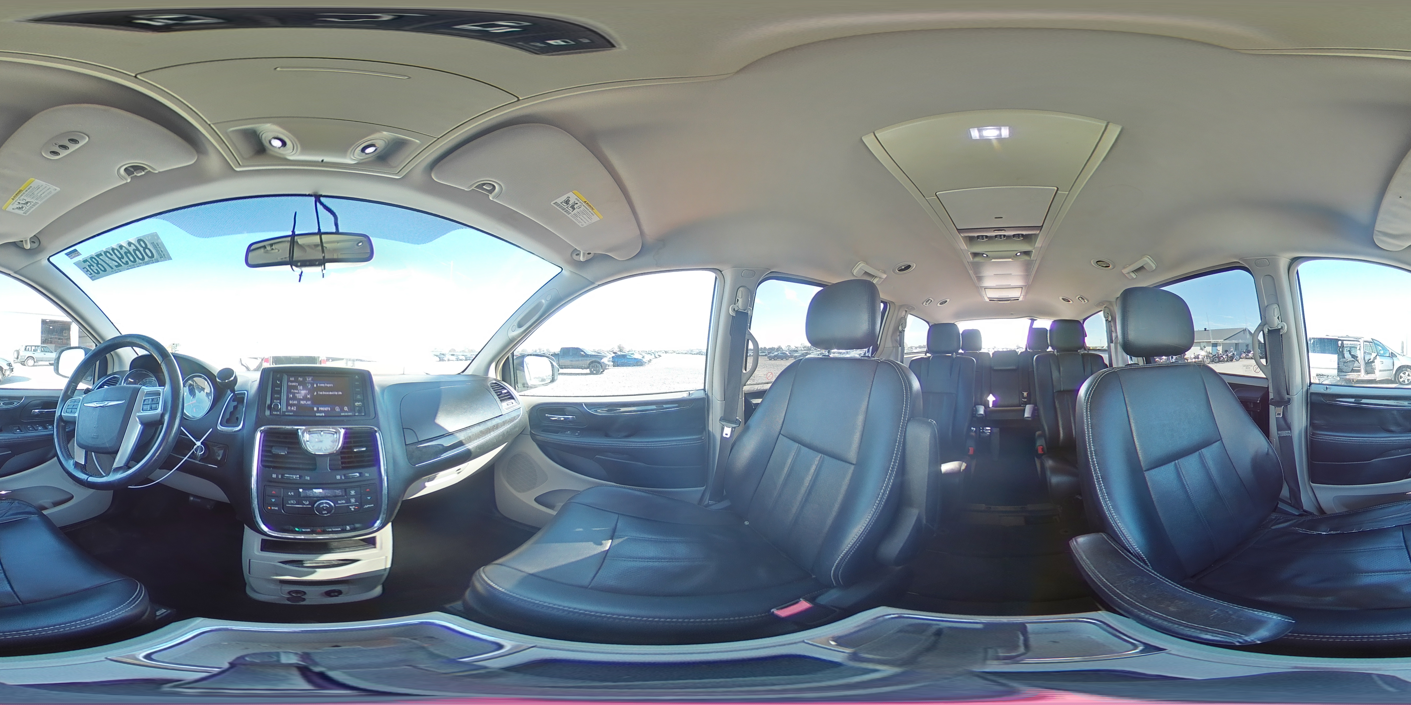 2014 Chrysler Town & Country Touring VIN: 2C4RC1BG5ER125992 Lot: 86692785