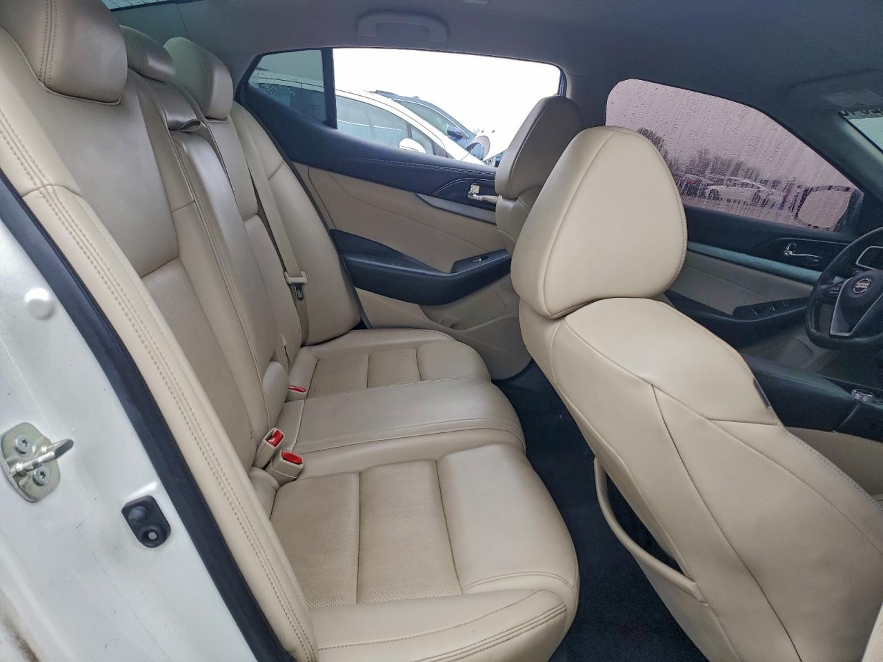 2017 Nissan Maxima 3.5S VIN: 1N4AA6AP7HC384147 Lot: 94252945