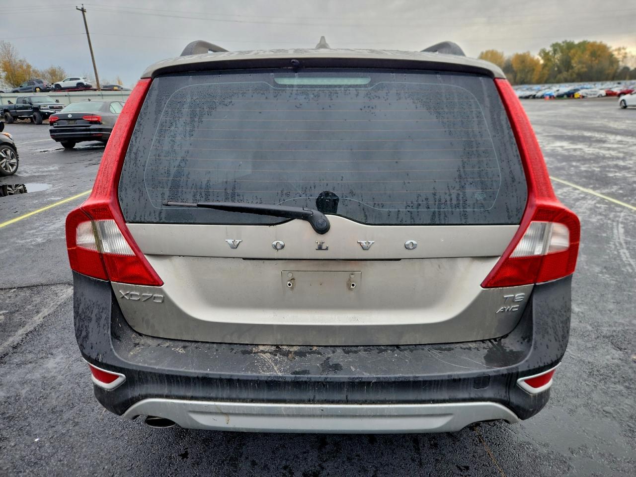 2011 Volvo Xc70 T6 VIN: YV4902BZ7B1098145 Lot: 93141205