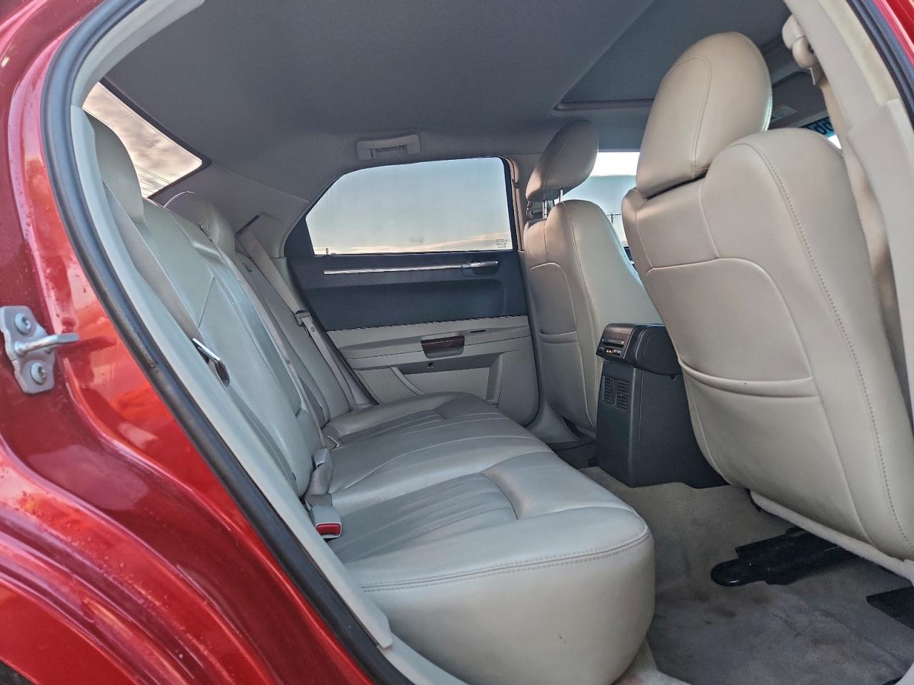 2007 Chrysler 300C VIN: 2C3KA63H67H684900 Lot: 93666585