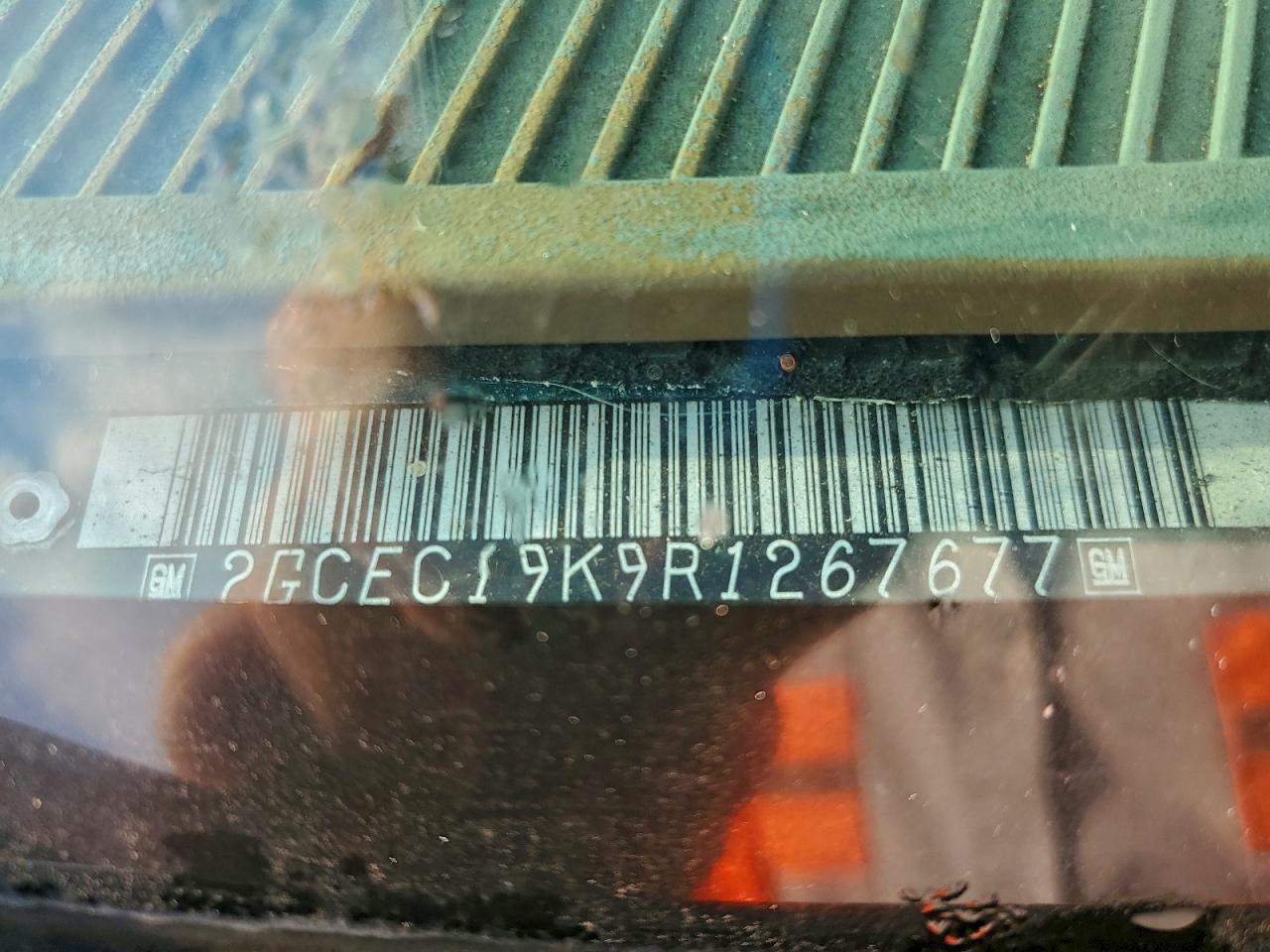 1994 Chevrolet Gmt-400 C1500 VIN: 2GCEC19K9R1267677 Lot: 94099915