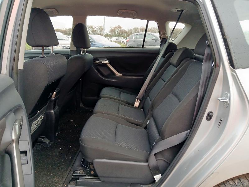 2010 TOYOTA VERSO 2.0 D-4D TR 5DR