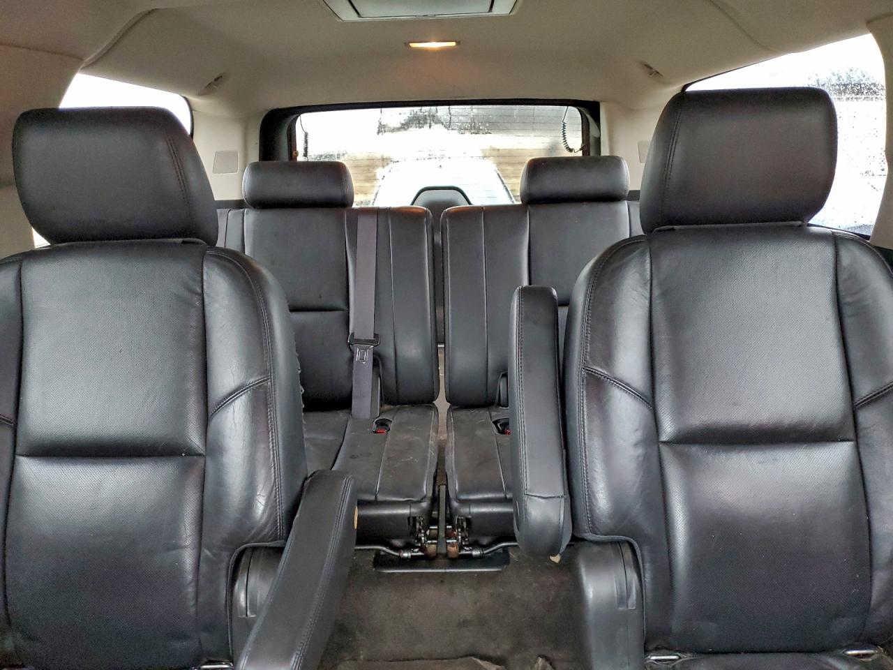 2012 Cadillac Escalade Esv Luxury VIN: 1GYS4HEF4CR290858 Lot: 93877335