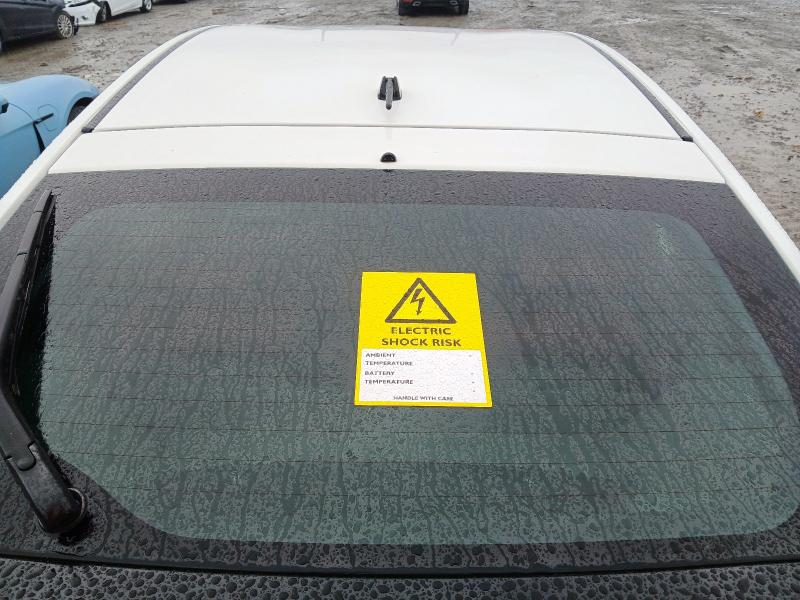 2015 TOYOTA PRIUS HYBRID 